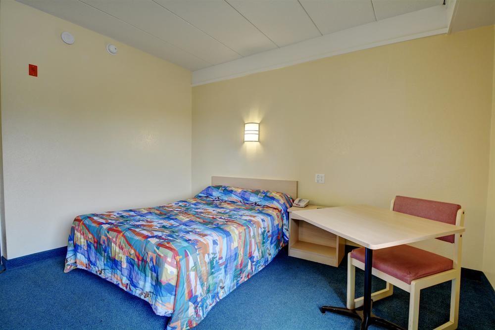 Motel 6-Joliet, Il - I-80 Exterior photo